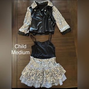 Child Medium 2 piece dance costume